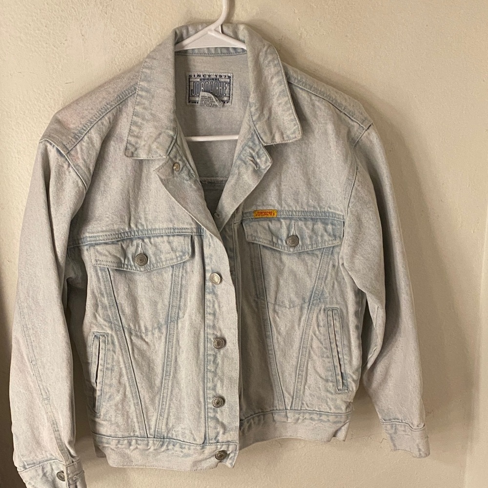 Vintage jordache !Light Wash Denim Jacket with Small Logo Patch